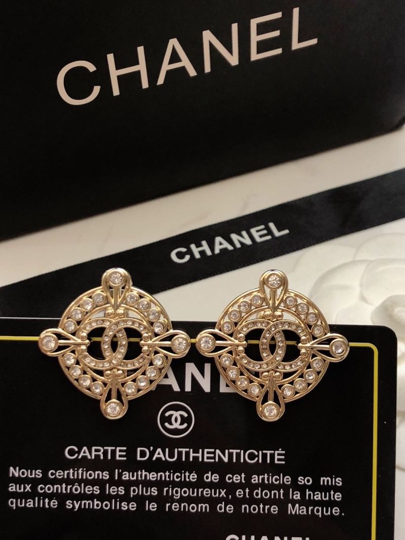 Ch**el earrings